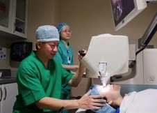 Bladeless laser cataract surgery