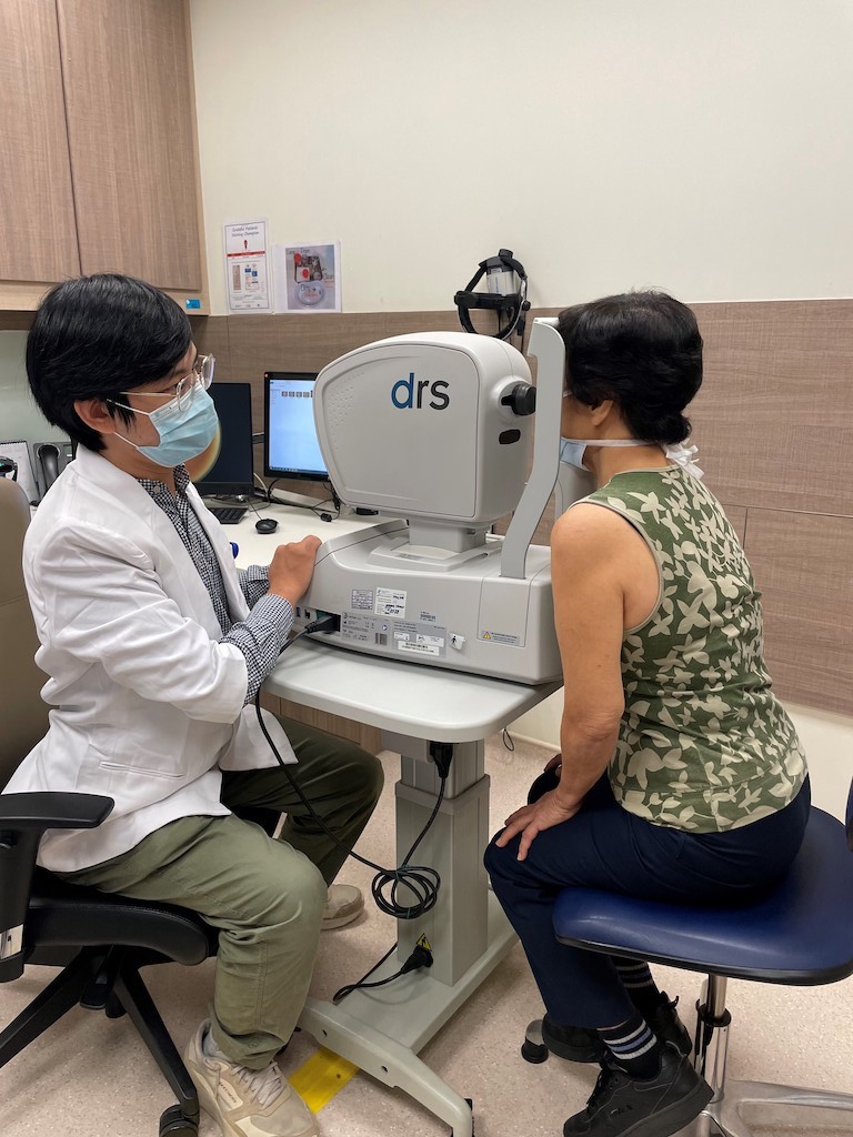 Non-invasive methods to screen patients for chronic kidney disease, predict their biological age